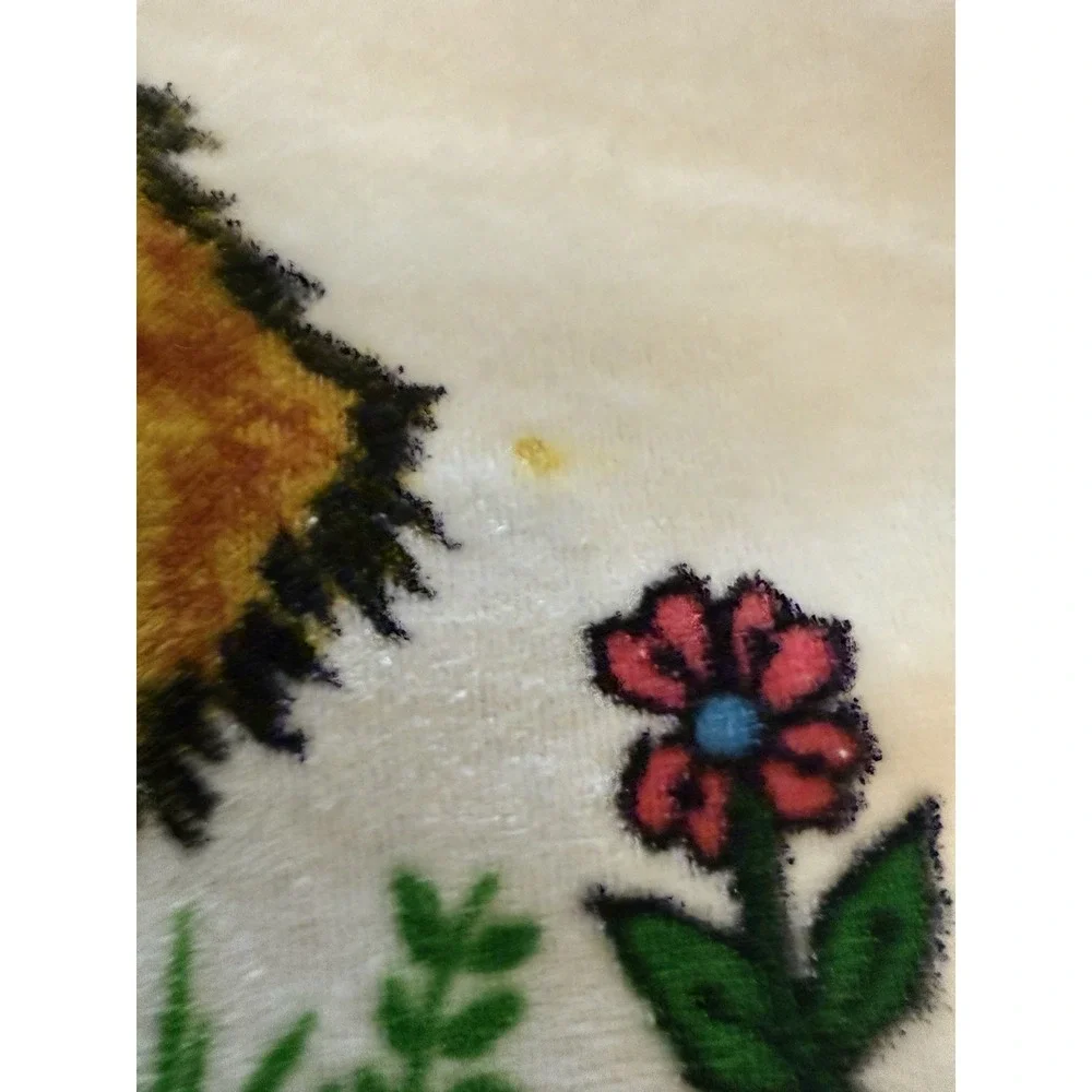 Cannon Towel READ Vintage 70s Puppy Dogs In Flowers Bathroom Bath Terry - Picture 2 of 4